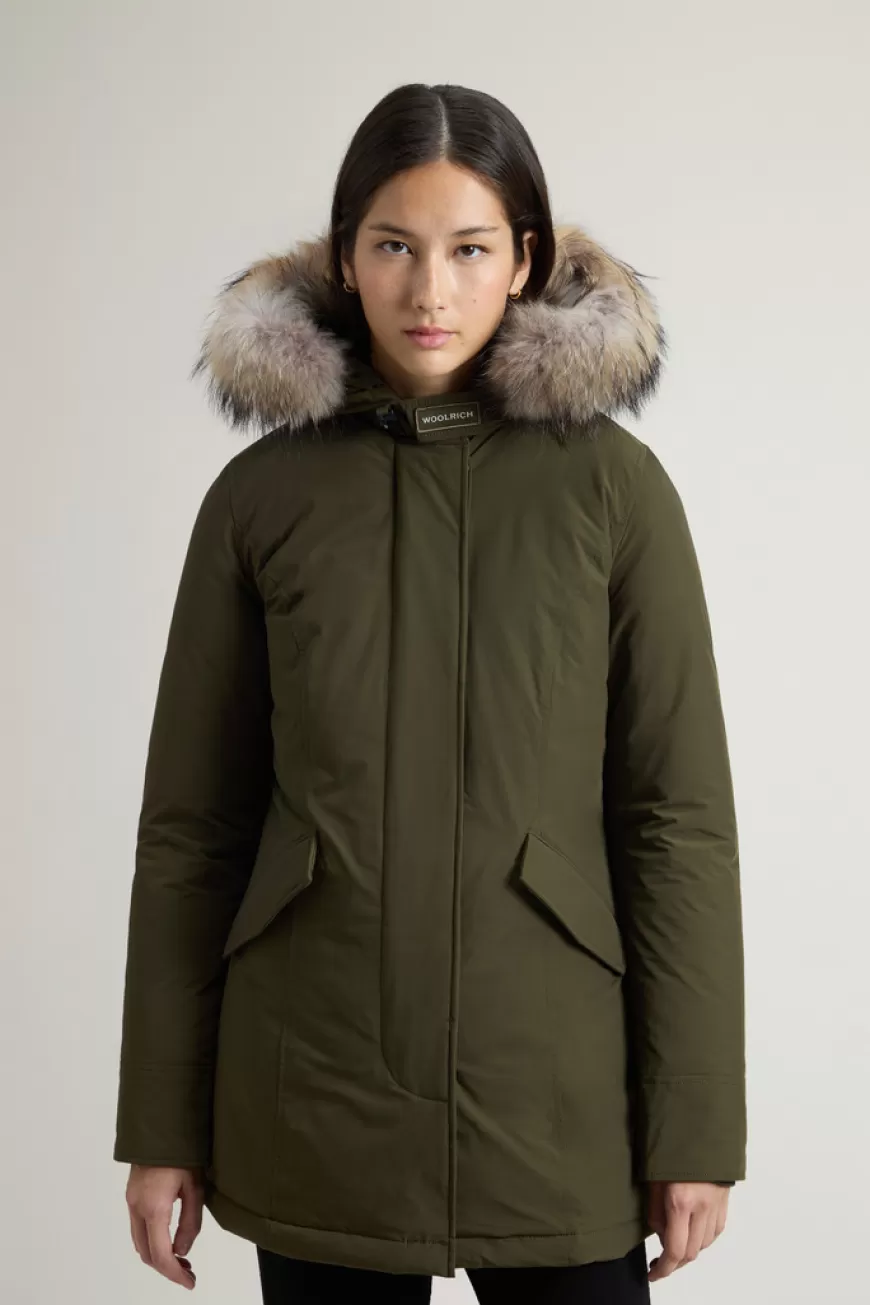 Arctic Parka aus Urban Touch mit abnehmbarem Pelz>Woolrich Outlet