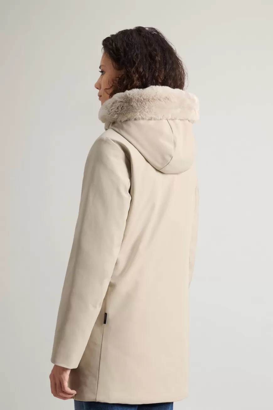 Firth Parka aus Tech Softshell mit abnehmbarem Kragen aus Pelzimitat>Woolrich Outlet