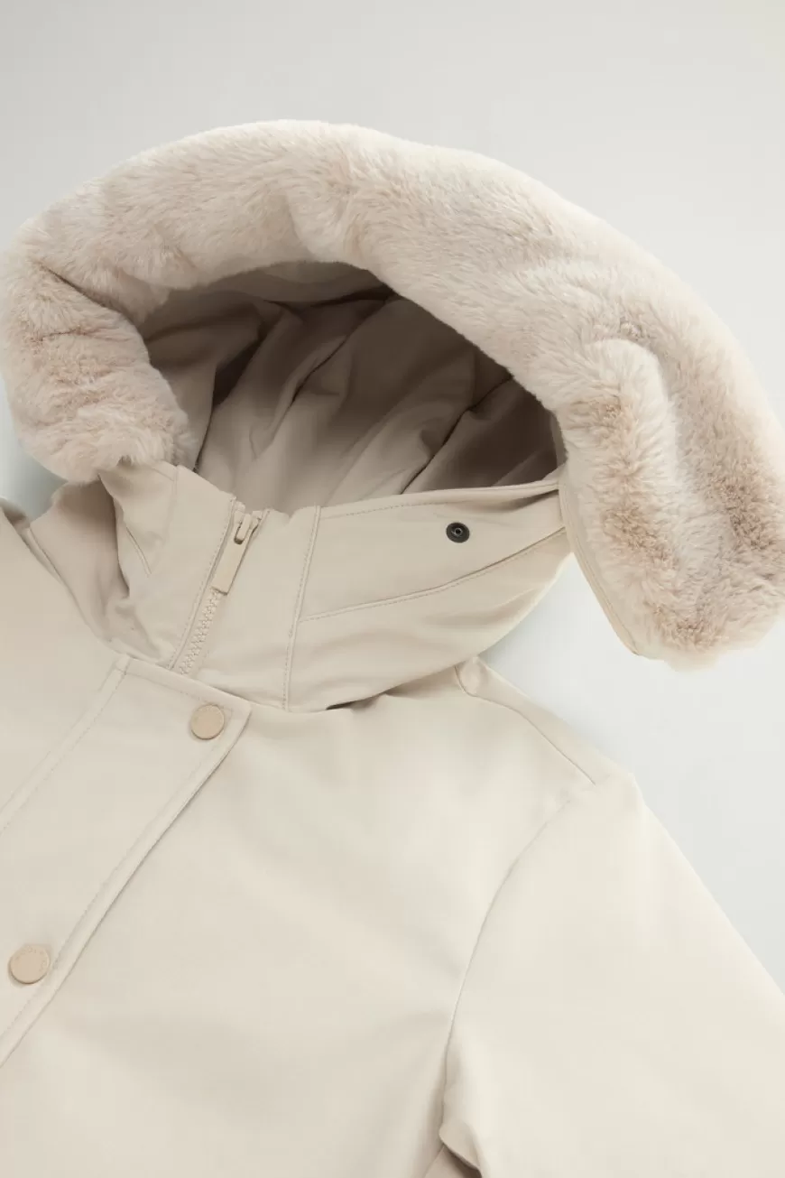 Firth Parka aus Tech Softshell mit abnehmbarem Kragen aus Pelzimitat>Woolrich Outlet