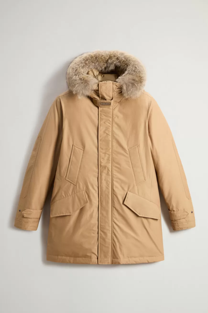 Polar Parka aus Ramar Cloth mit hohem Kragen und Pelzbesatz>Woolrich Flash Sale