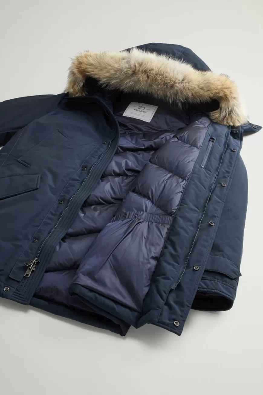 Polar Parka aus Ramar Cloth mit hohem Kragen und Pelzbesatz>Woolrich Discount